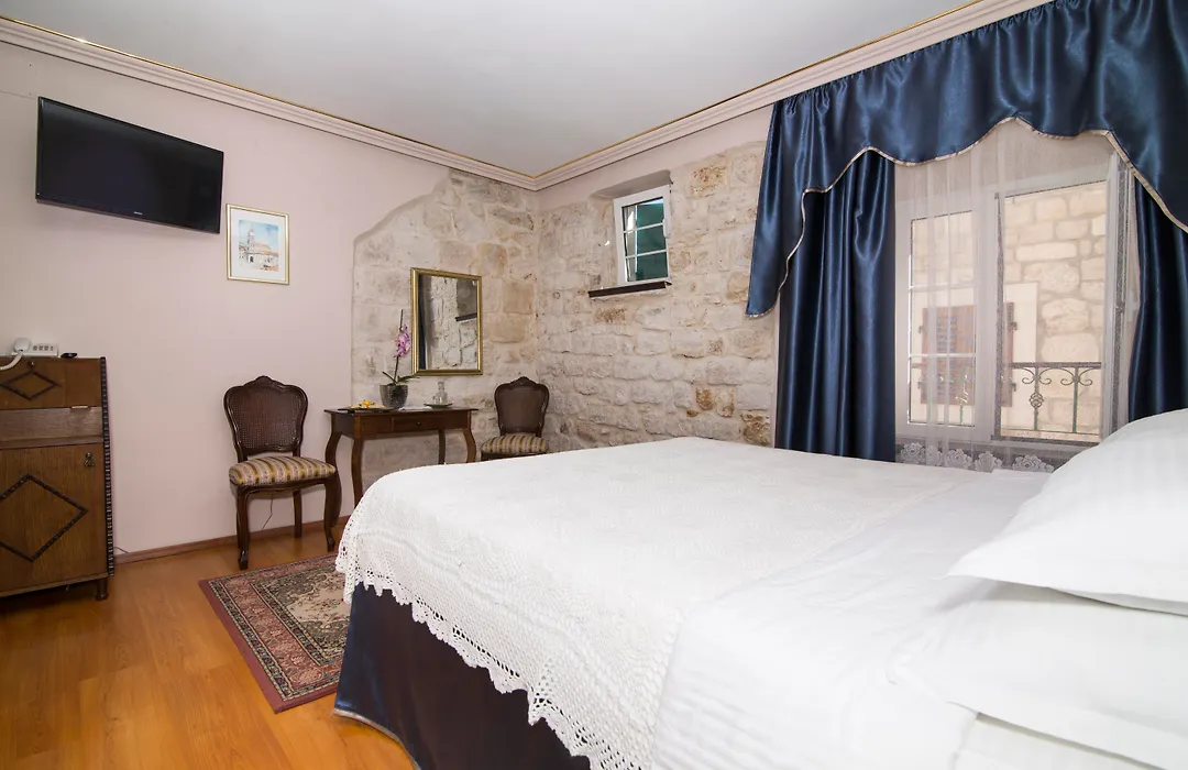 Heritage Hotel Pasike-1